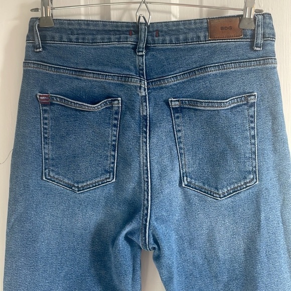 Urban Outfitters BDG High Rise Girlfriend Jeans - Picture 8 of 12